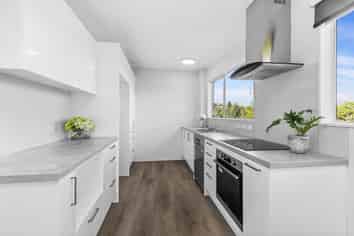 4A/7 Terrace Road, Titahi Bay