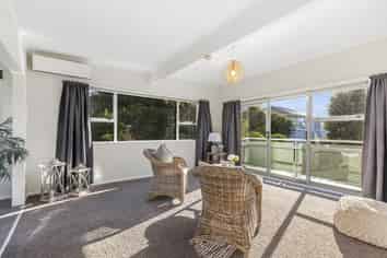 4A/7 Terrace Road, Titahi Bay