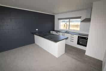 4/74 Portage Road, New Lynn