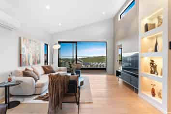 54 Matangi View Drive, Orewa