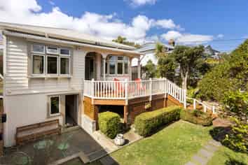 33 McKinley Crescent, Brooklyn