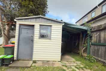 Auckland - Address withheld