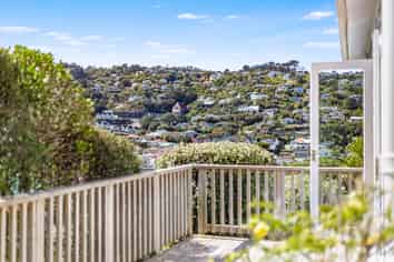 26 Freeling Street, Island Bay