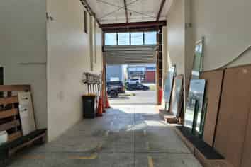 331 Sqm Kaimahi Road Front Industrial Gem 