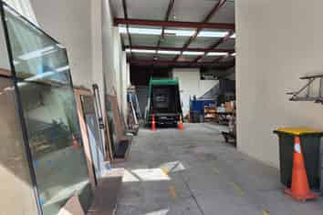 331 Sqm Kaimahi Road Front Industrial Gem 