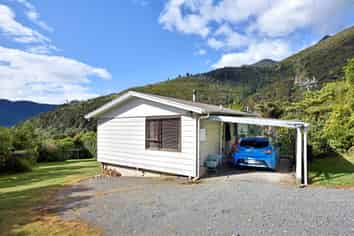  3 Field Terrace, Okiwi Bay