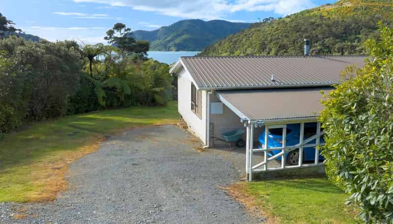  3 Field Terrace, Okiwi Bay