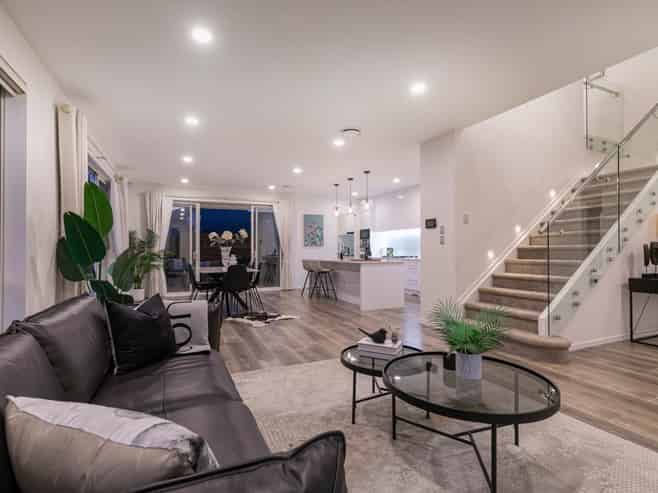18 Parkview Drive, Gulf Harbour