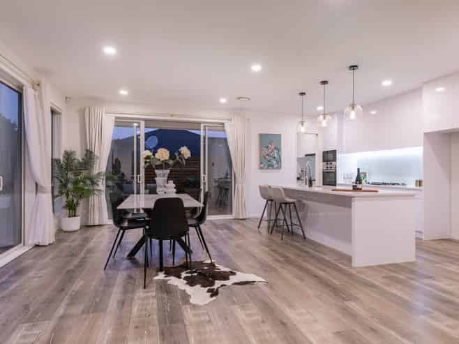 18 Parkview Drive, Gulf Harbour