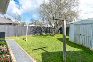 12B Bruce Avenue, Glenview