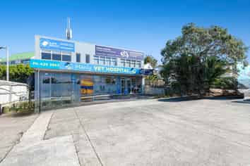 Freehold Multi-tenanted Investment