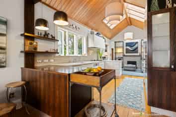 152 Grafton Road, Roseneath