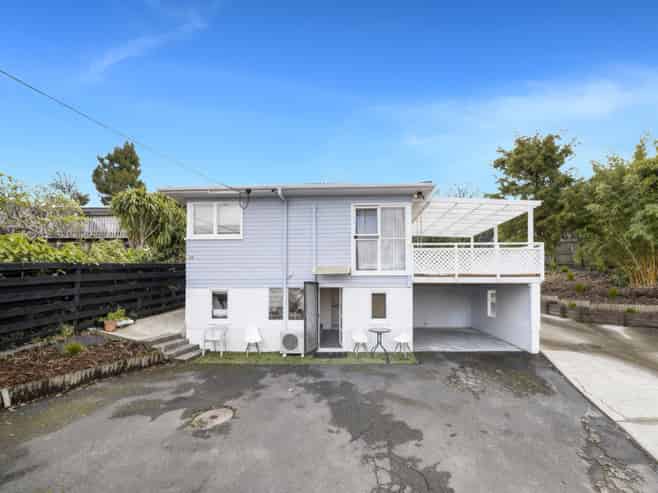40D Tomo Street, New Lynn