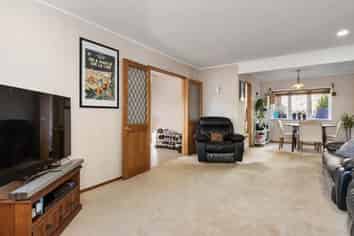 2/21 Wiles Avenue, Remuera