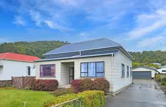 37 Shakespeare Street, Greymouth