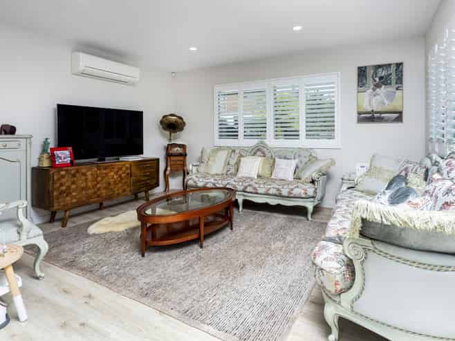 97A Sunrise Avenue, Murrays Bay