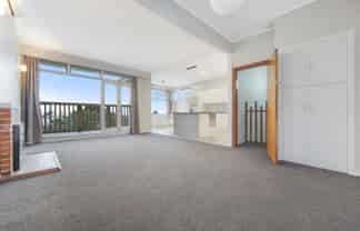 232 Hillsborough Road, Hillsborough