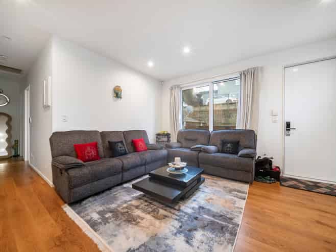 1/40D Tomo Street, New Lynn