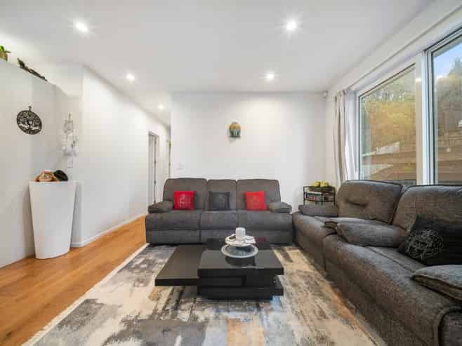 1/40D Tomo Street, New Lynn