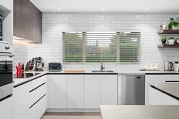 47 The Esplanade, Huntington