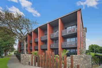 G01/7B Hinaki Street, Point England