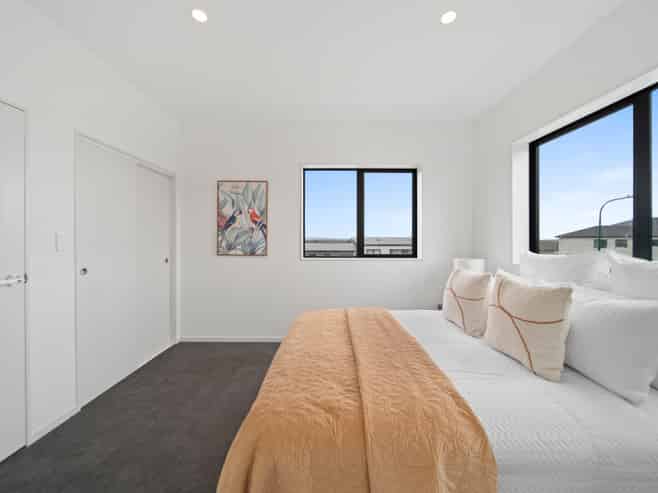 24 Hera Street, Flat Bush
