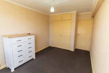 1/125 Grant Road, Thorndon