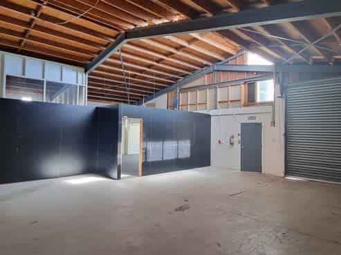 Corner profile Sydenham