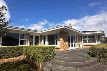 67B Clawton Street, Westown