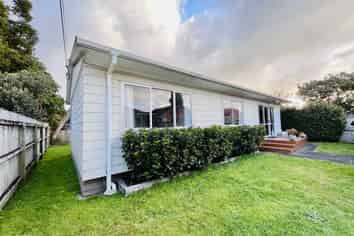 A/60 Taikata Road, Te Atatu Peninsula