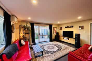A/60 Taikata Road, Te Atatu Peninsula