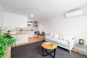 21 Olliviers Road, Phillipstown