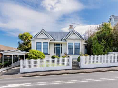 5 Highgate, Belleknowes