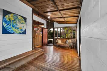 1274 Egmont Road, Egmont Village