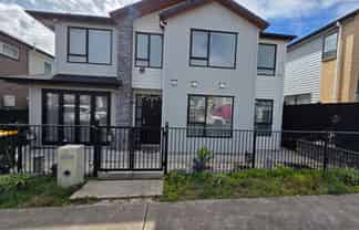 Granny Fla/55 Koromeke Street, Flat Bush