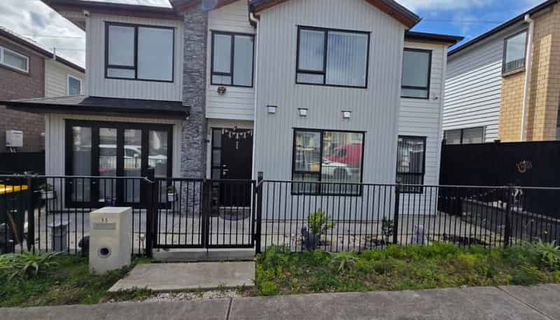 Granny Fla/55 Koromeke Street, Flat Bush