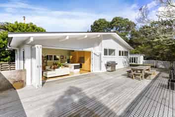 115 Beach Haven Road, Beach Haven