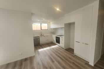 28 Royal St Annes Drive, Kamo
