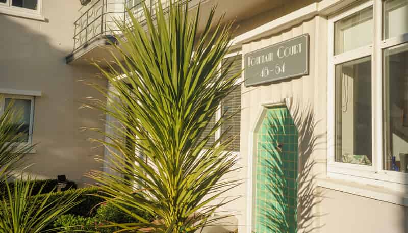 12A/48 Oriental Parade, Oriental Bay
