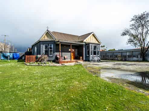 46 Charlton Road, Gore