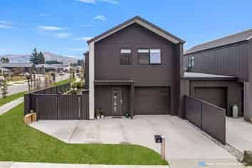 34 Woods Crescent, Cromwell