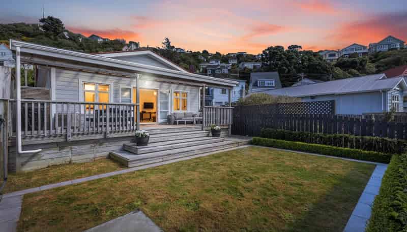 3 Endeavour Street, Lyall Bay