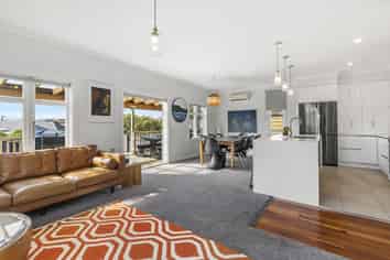 3 Endeavour Street, Lyall Bay