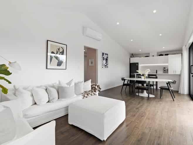 9B William Bayes Place, Red Beach