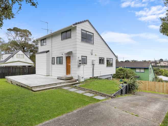 1/3 Tahinga Street, Northcote