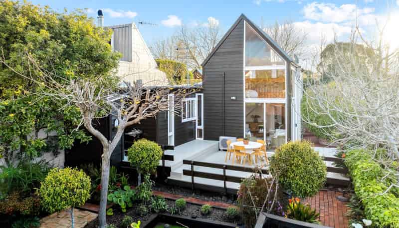 9D Pukeora Avenue, Remuera
