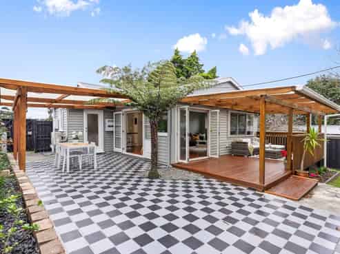 109 Beach Haven Road, Beach Haven