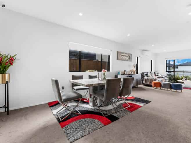 10 Earlywood Road, Takanini