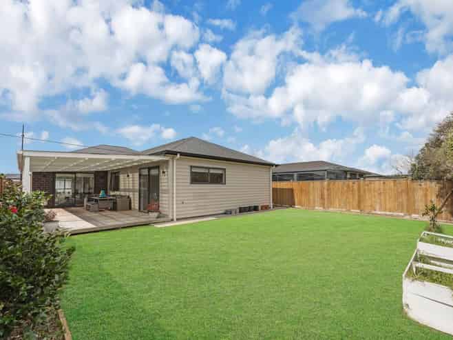 10 Earlywood Road, Takanini