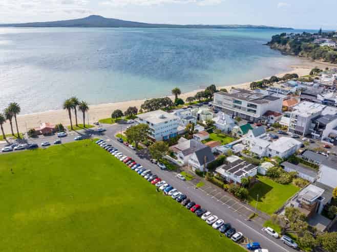 14 Goldie Street, Saint Heliers